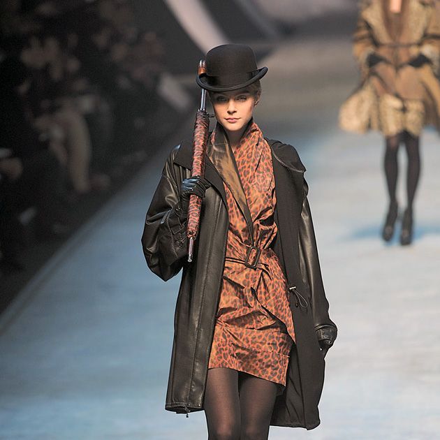 Clothing, Footwear, Leg, Jacket, Winter, Textile, Hat, Fashion show, Joint, Outerwear, 