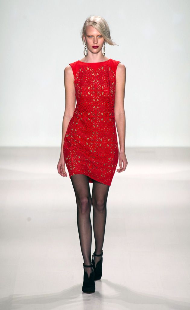 Dress, Human leg, Shoulder, Joint, One-piece garment, Red, Waist, Fashion model, Style, Fashion show, 