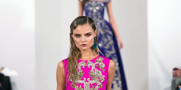 Fashion show, Textile, Magenta, Pink, Dress, Formal wear, Style, Runway, Gown, Purple, 