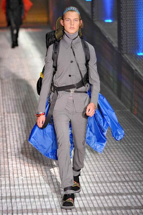 Trousers, Outerwear, Jacket, Bag, Style, Street fashion, Electric blue, Luggage and bags, Fashion, Cobalt blue, 