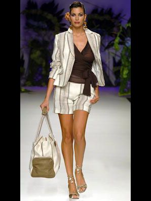 Brown, Product, Shoulder, Textile, Joint, Fashion show, White, Bag, Style, Fashion accessory, 