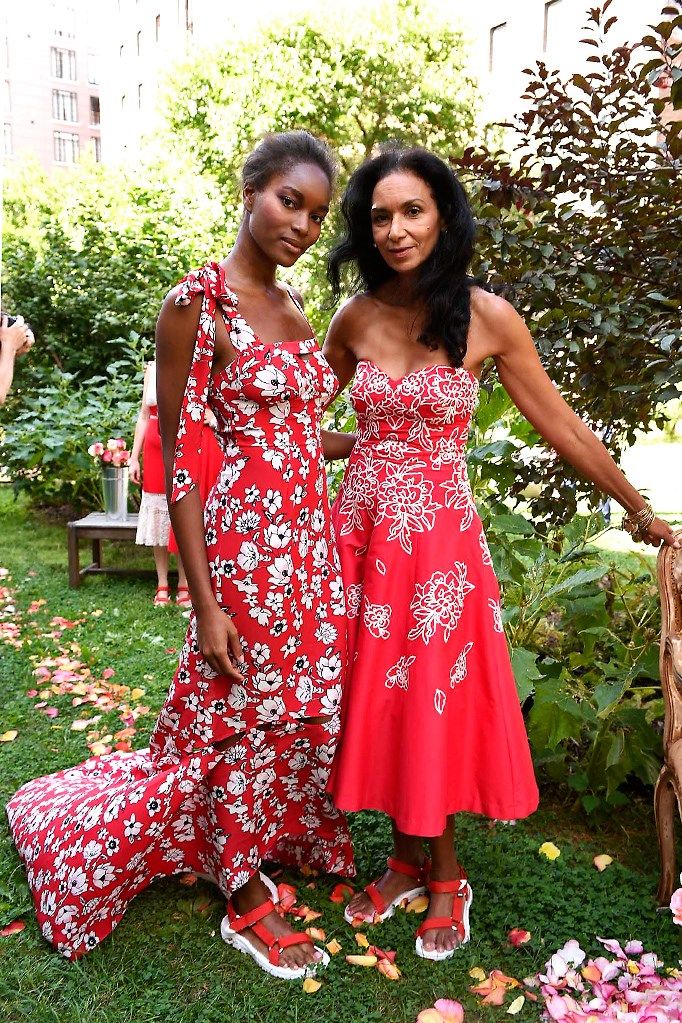 Clothing, Dress, Red, Summer, Pattern, One-piece garment, Garden, People in nature, Petal, Day dress, 
