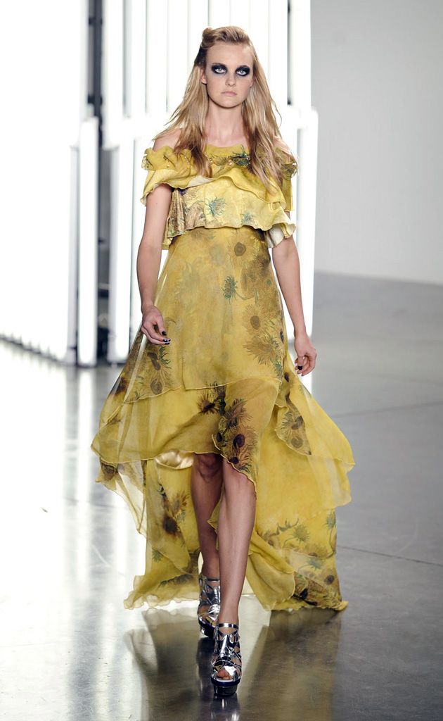 Clothing, Yellow, Fashion show, Shoulder, Joint, Dress, Runway, Fashion model, Style, One-piece garment, 