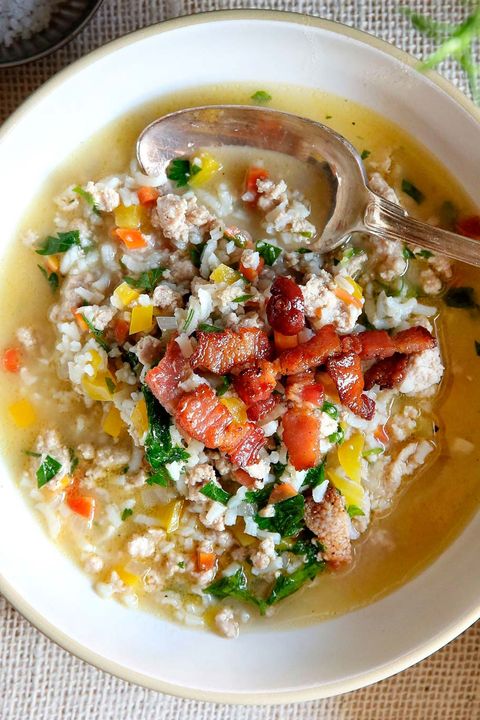 sopa de verduras, pavo y arroz