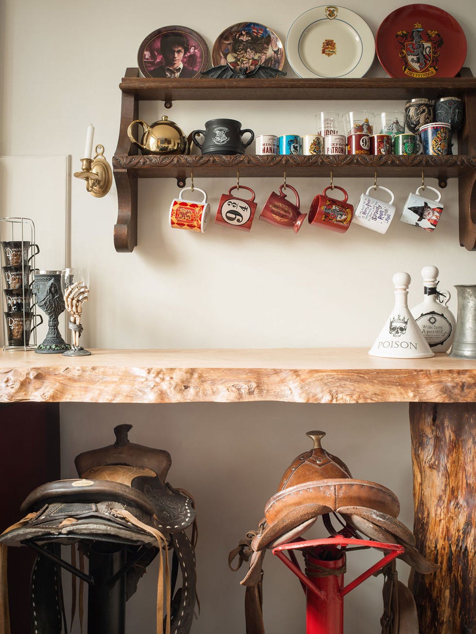Shelf, Shelving, Furniture, Room, Helmet, Hutch, Interior design, Headgear, Collection, House, 