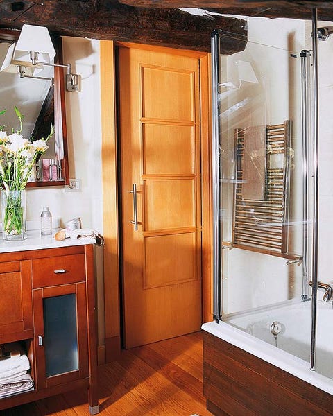 Wood, Room, Property, Floor, Interior design, Architecture, Flooring, Wall, Hardwood, Drawer, 