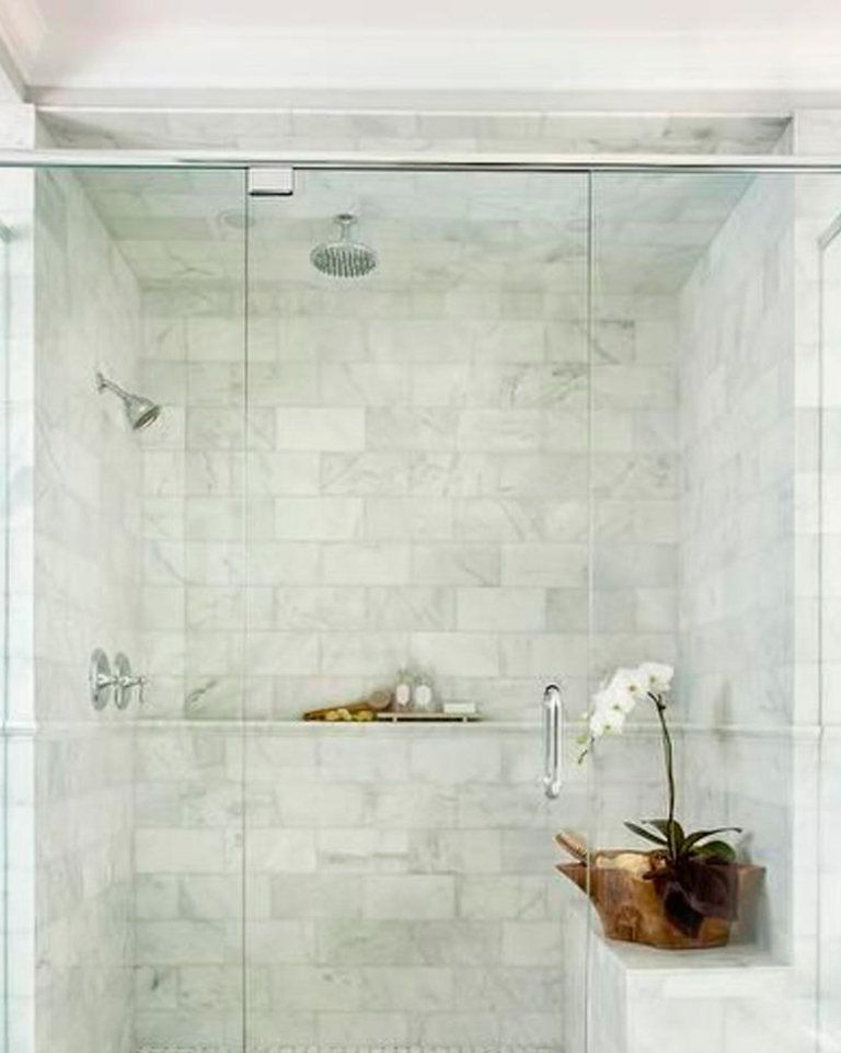 diseño interior de un baño de lujo y macetas decorativas con plantas en el  mostrador. 16476907 Foto de stock en Vecteezy