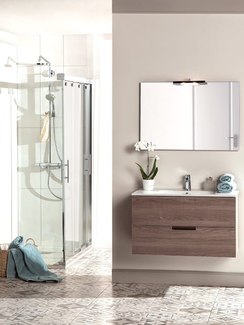Floor, Room, Property, Flooring, Wall, Interior design, Drawer, Cabinetry, Bathroom cabinet, Fixture, 