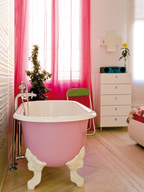 Interior design, Floor, Room, Product, Chest of drawers, Flooring, Wood, Property, Home, Pink, 