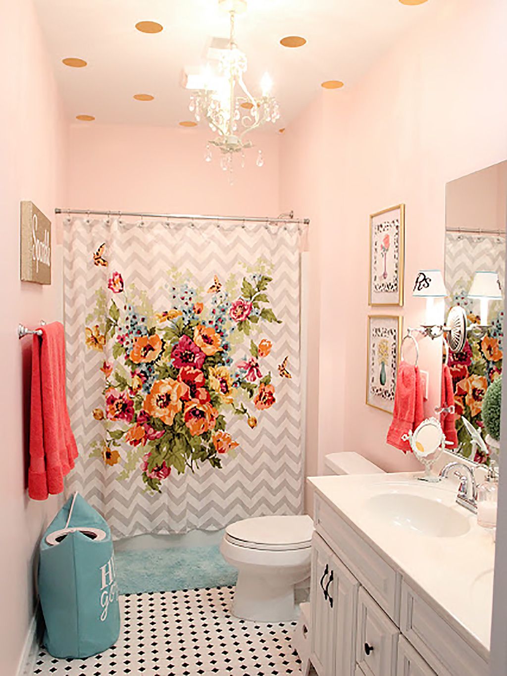 15 baños bonitos llenos de ideas para decorar con color