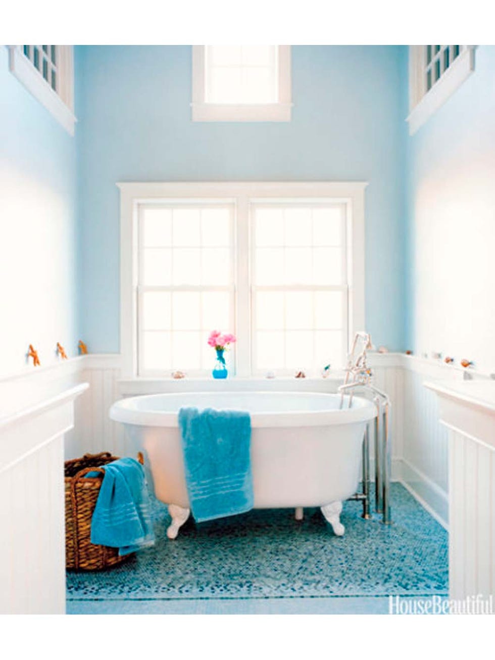 Room, Bathroom, Turquoise, Aqua, Blue, Property, Azure, Bathtub, Furniture, Turquoise, 