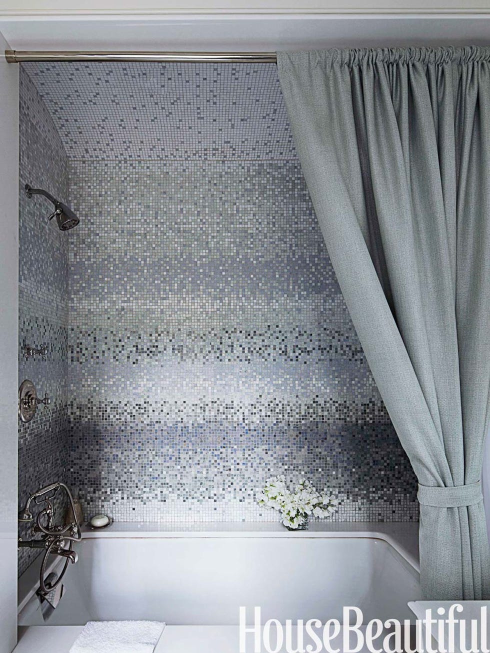 Curtain, Window treatment, Interior design, Property, Window covering, Textile, Room, Wall, Window, Shower curtain, 