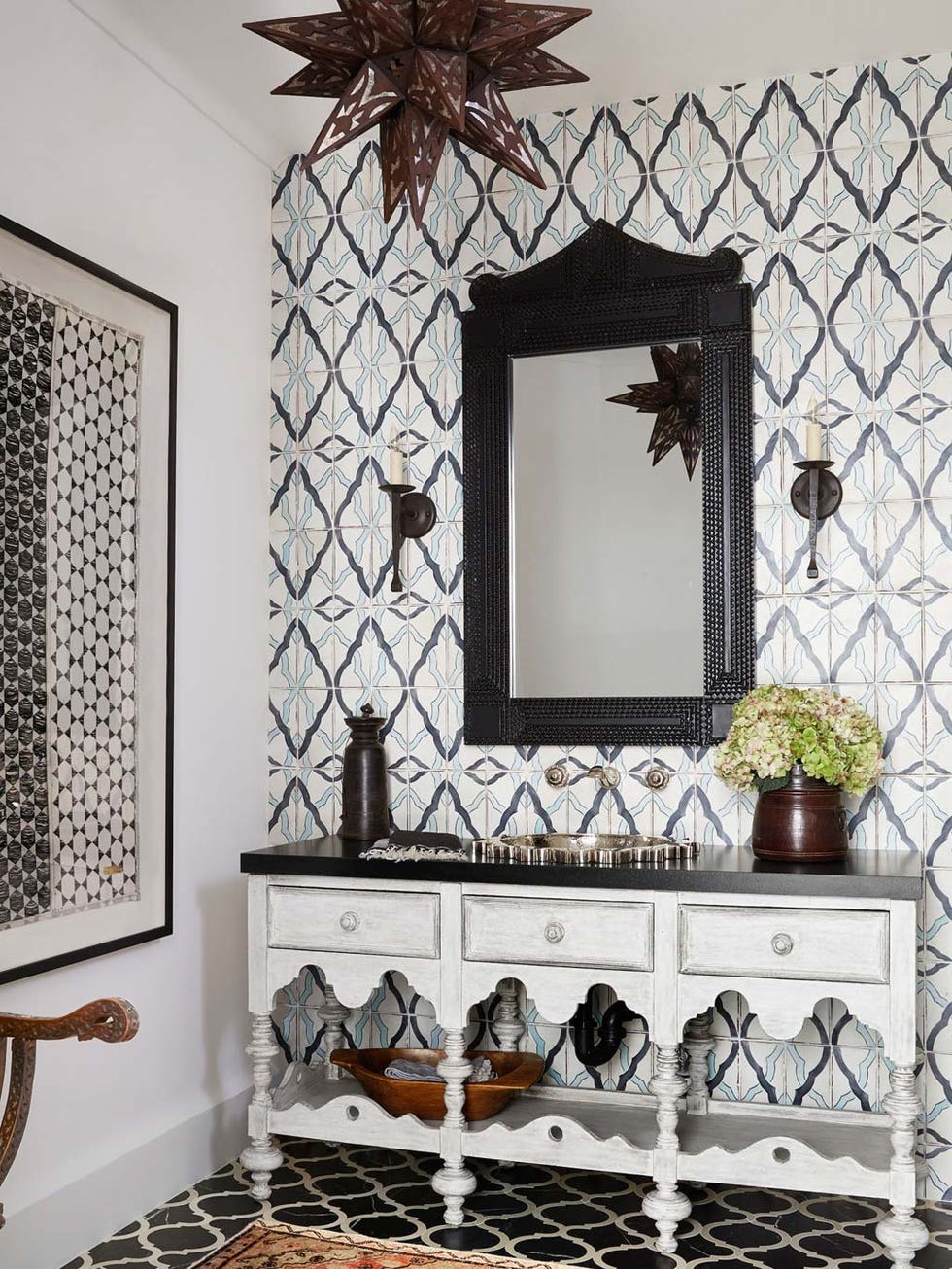 Room, Wall, Interior design, Furniture, Tile, Home, Mirror, Floor, Table, House, 