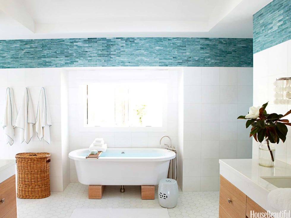 Bathroom, Room, Bathtub, Property, Interior design, Tile, Turquoise, Floor, Ceiling, Wall, 