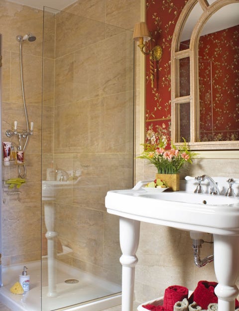 Plumbing fixture, Room, Interior design, Property, Bathroom sink, Wall, Architecture, Tile, Tap, Glass, 