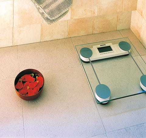 Home accessories, Dishware, Tile, Circle, Household supply, Serveware, Kitchen utensil, Ceramic, Square, 