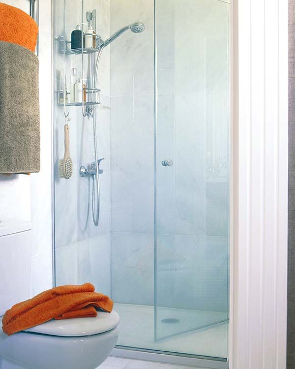 Room, Wall, Interior design, Glass, Fixture, Shower head, Plumbing fixture, Household supply, Ingredient, Household hardware, 