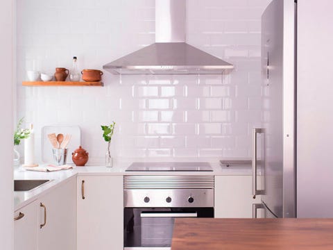 Room, Major appliance, Floor, Home appliance, Kitchen stove, Grey, Wood flooring, Kitchen, Peach, Kitchen appliance accessory, 