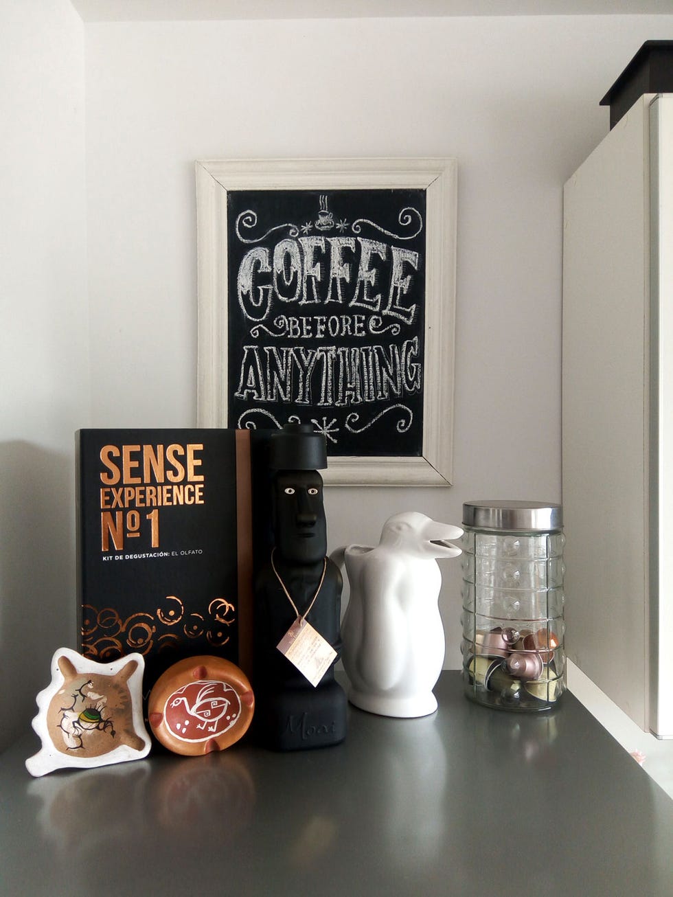 Shelf, Room, Furniture, Shelving, Table, Interior design, 