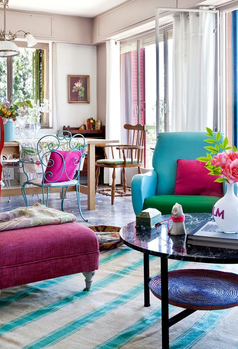 Living room, Room, Furniture, Interior design, Pink, Property, Coffee table, Turquoise, Table, Curtain, 