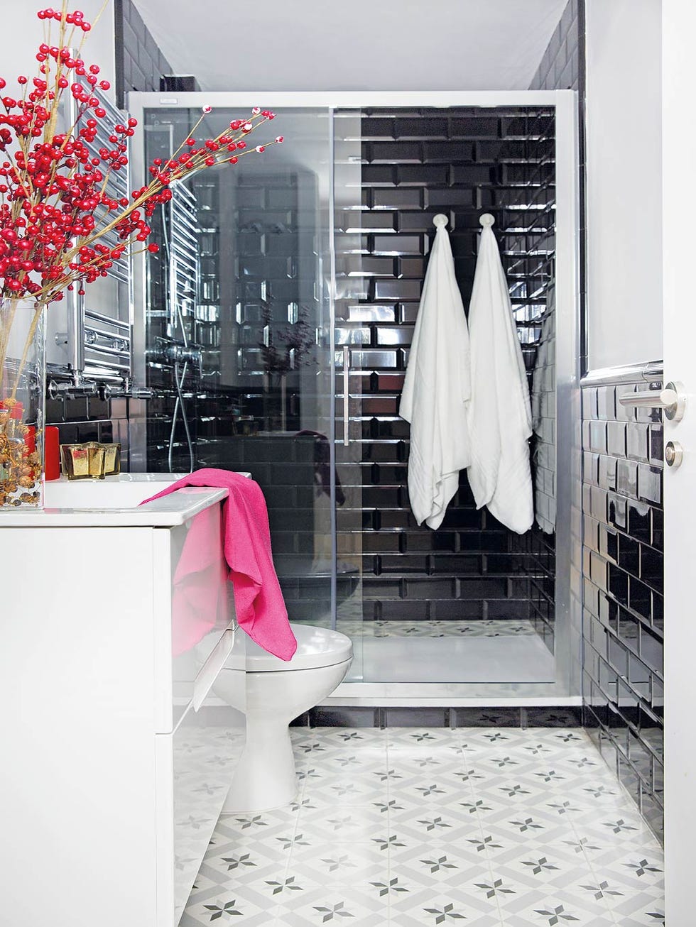 White, Room, Red, Property, Black-and-white, Interior design, Tile, Pink, Floor, Architecture, 