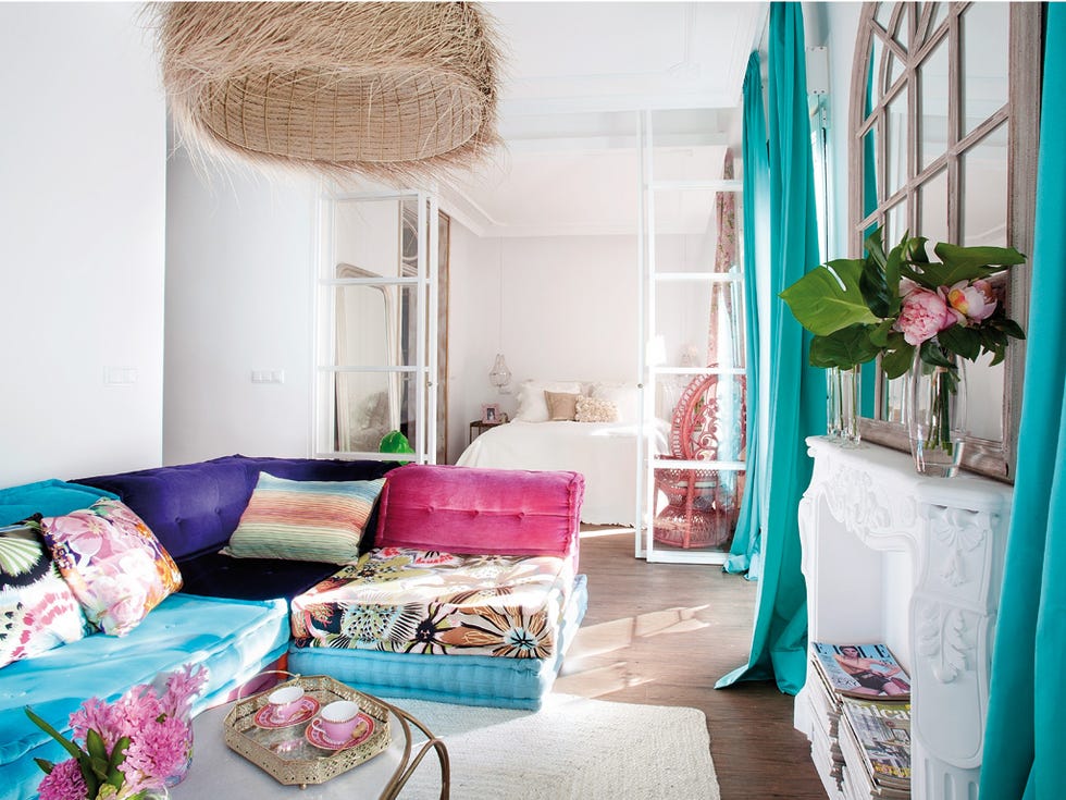 Room, Pink, Interior design, Furniture, Living room, Blue, Turquoise, Purple, Green, Property, 