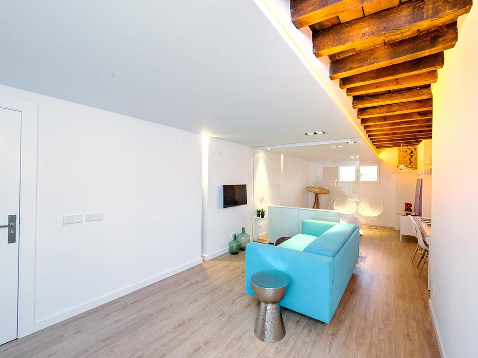 Property, Room, Interior design, House, Building, Furniture, Floor, Architecture, Wood flooring, Real estate, 