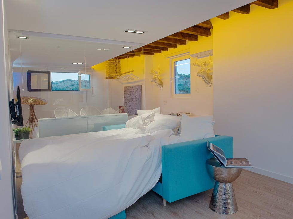 Room, Property, Furniture, Interior design, Turquoise, Building, House, Bed, Bathroom, Ceiling, 