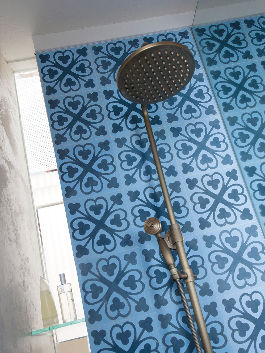 Blue, Architecture, Tile, Pattern, Floor, Ceiling, Flooring, 