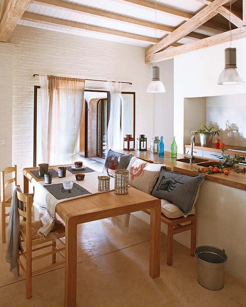 UNA CASA A CAMPO ABIERTO: cocina UNA CASA A CAMPO ABIERTO: cocina