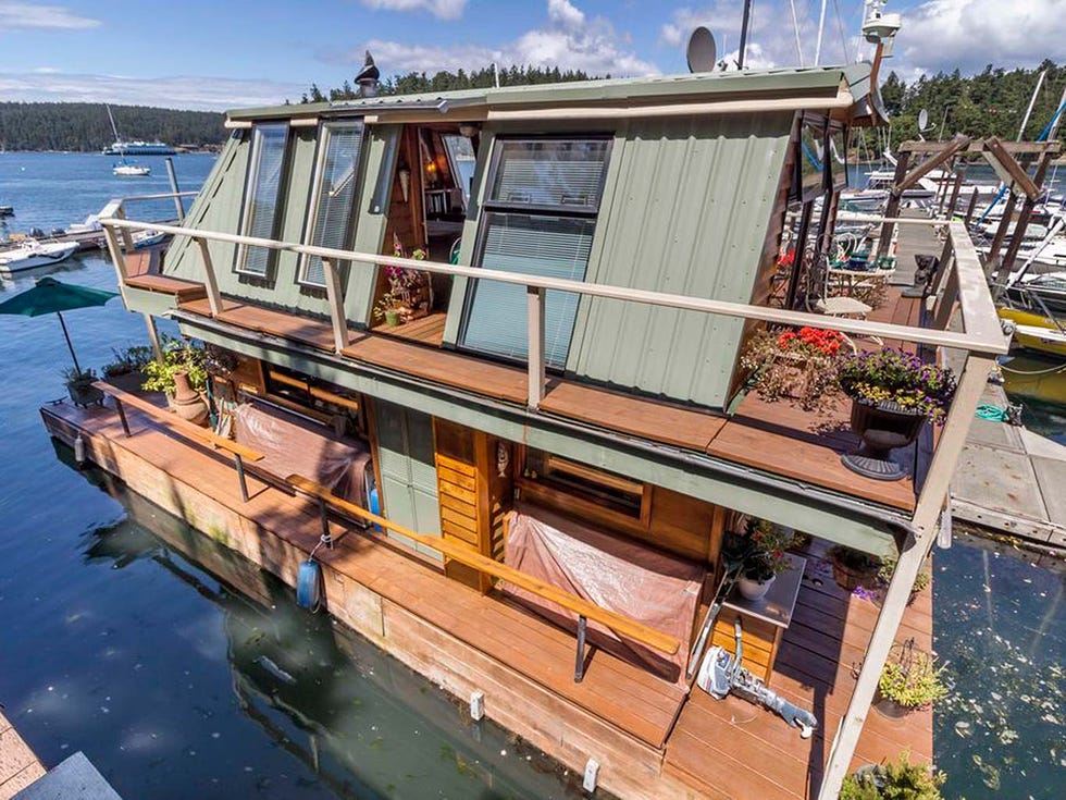Water, Waterway, Watercraft, Boat, Dock, Harbor, Cumulus, Boats and boating--Equipment and supplies, Boathouse, Naval architecture, 