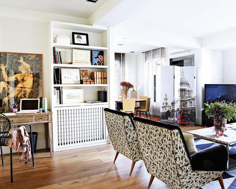 Wood, Interior design, Floor, Room, Flooring, Furniture, Hardwood, Wood flooring, Wall, Ceiling, 