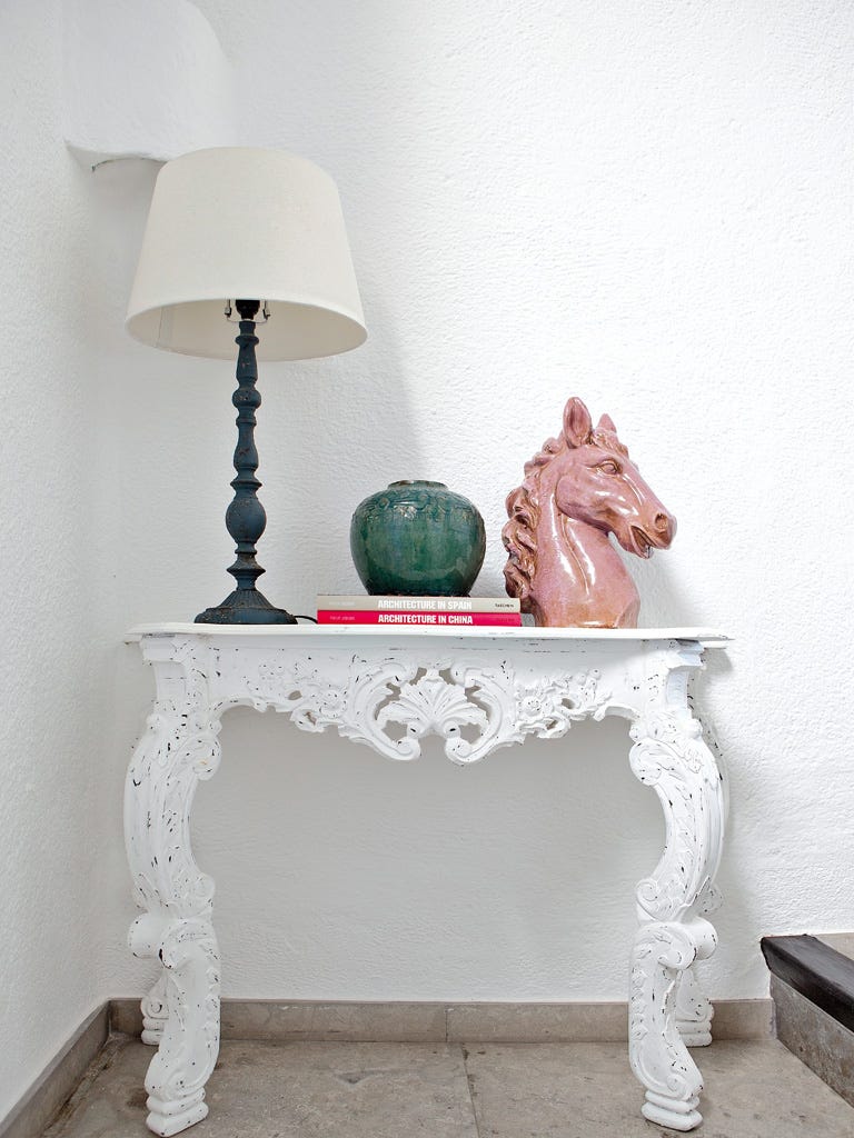 Furniture, Table, Interior design, Desk, Room, Shelf, Nightstand, Lampshade, Still life photography, Lamp, 