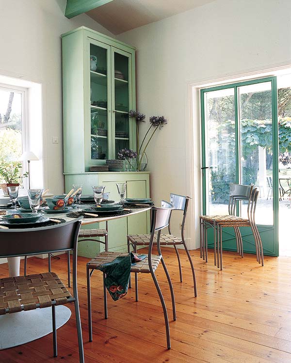 Wood, Floor, Room, Interior design, Flooring, Green, Table, Furniture, Home, Hardwood, 
