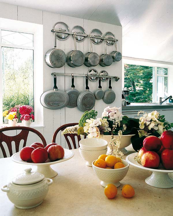 Serveware, Interior design, Fruit, Room, Produce, Dishware, Natural foods, Food, Citrus, Tangerine, 