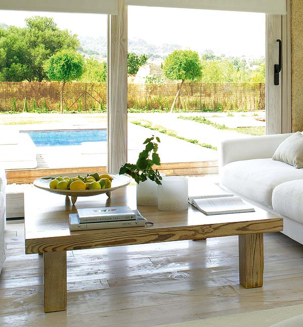 Furniture, Coffee table, Living room, Room, Table, Interior design, Property, Floor, Window, Home, 