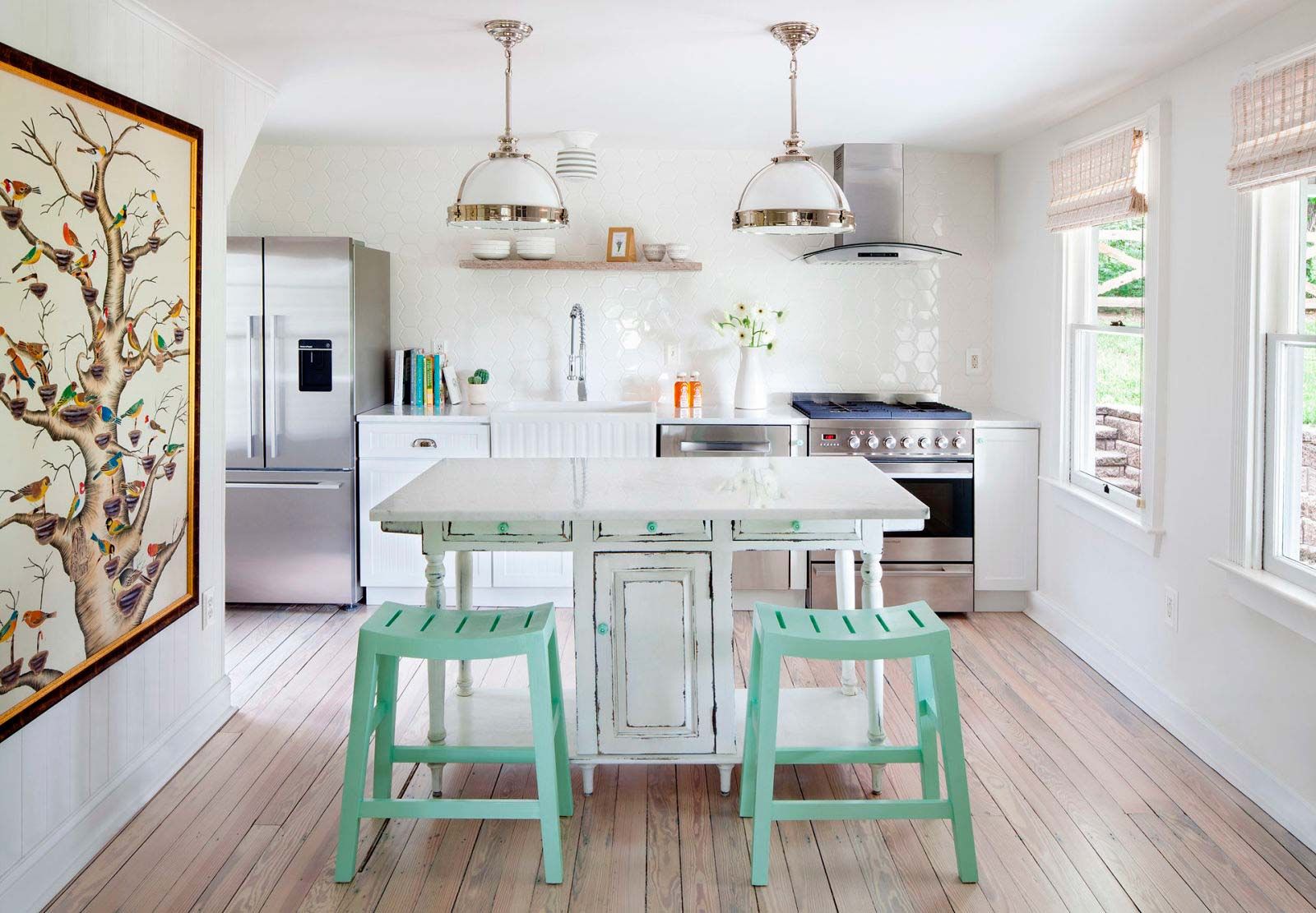 Room, Furniture, White, Green, Interior design, Property, Ceiling, Floor, Dining room, Kitchen, 