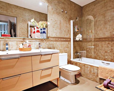 Plumbing fixture, Room, Interior design, Architecture, Bathroom sink, Property, Floor, Tile, Wall, Tap, 