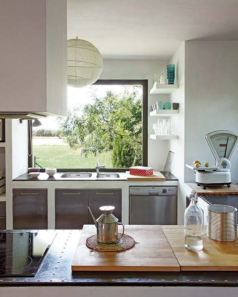 UNA CASA EN MEDIO DEL CAMPO: COCINA UNA CASA EN MEDIO DEL CAMPO: COCINA