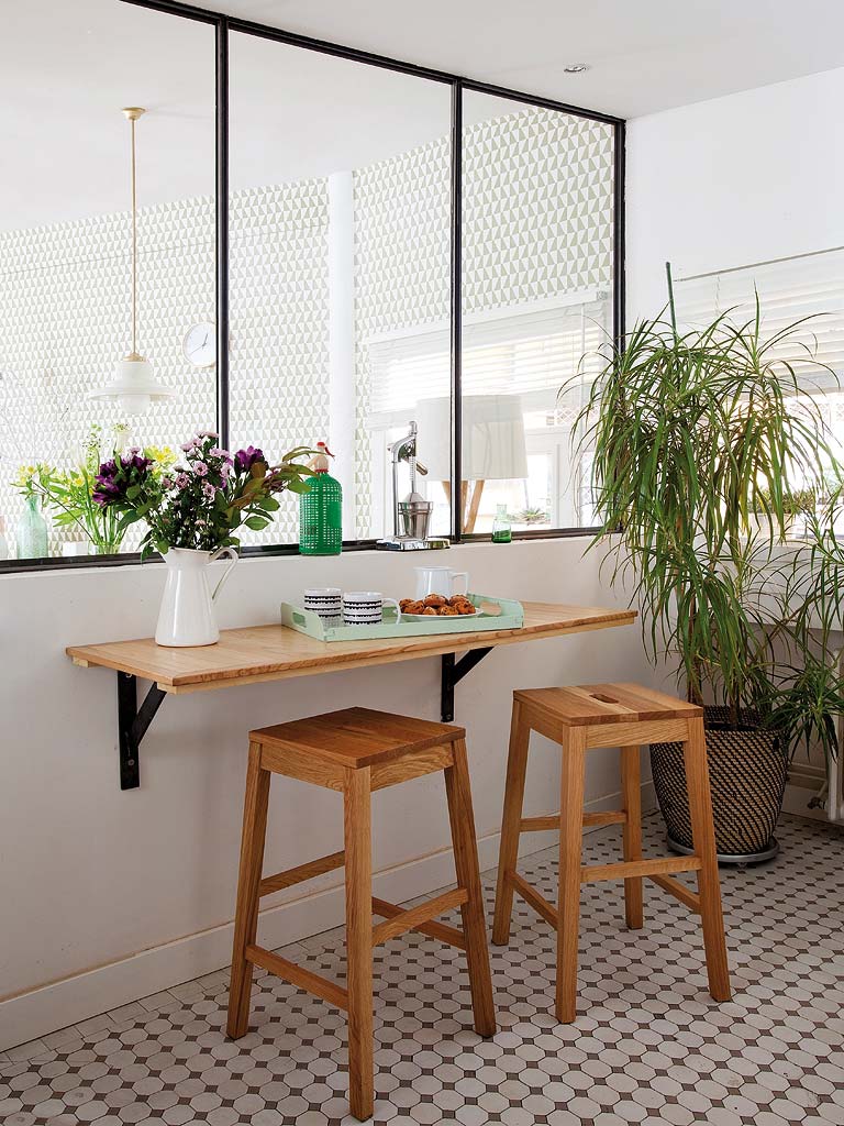 Furniture, Room, Green, Table, Interior design, Property, House, Desk, Houseplant, Building, 