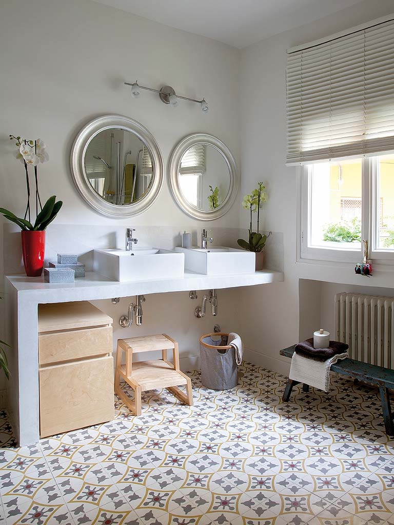 Room, Furniture, White, Interior design, Floor, Property, Ceiling, Wall, Building, Home, 