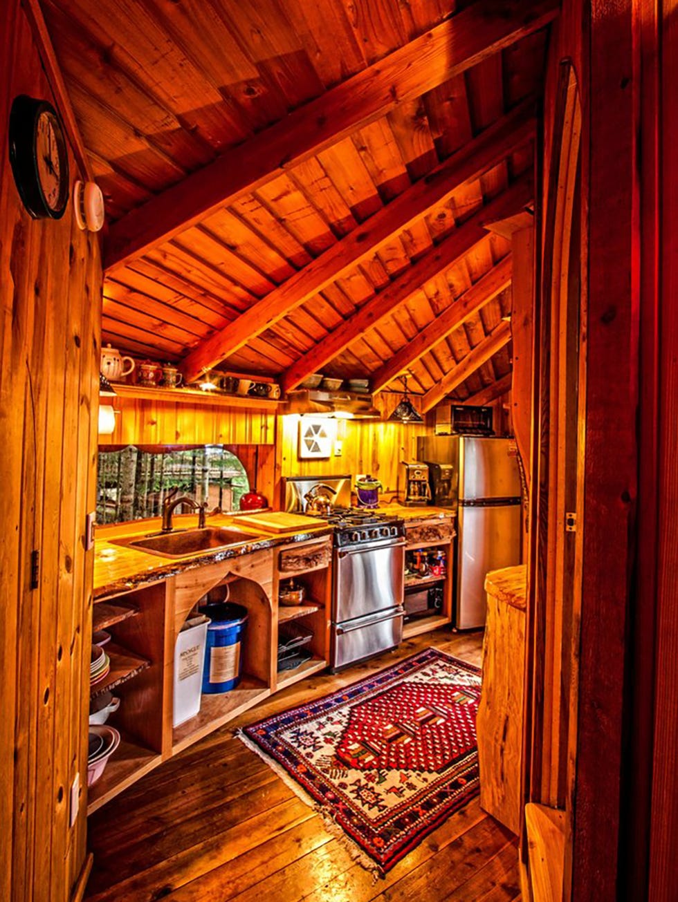 Room, Building, Interior design, Beam, Furniture, Wood, Log cabin, Architecture, Hardwood, House, 