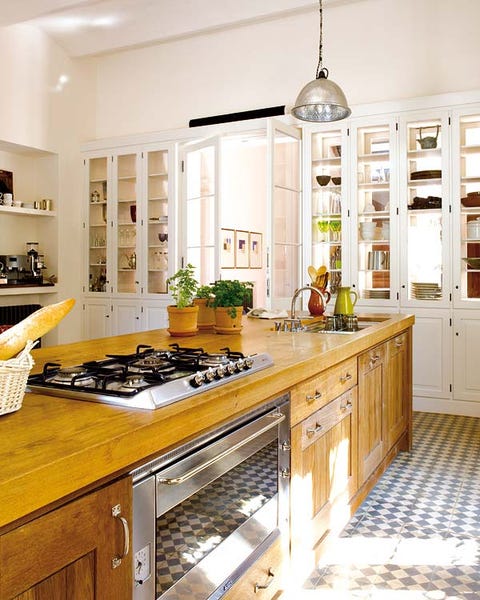 UNA PECULIAR CASA EN EL CAMPO: COCINA UNA PECULIAR CASA EN EL CAMPO: COCINA
