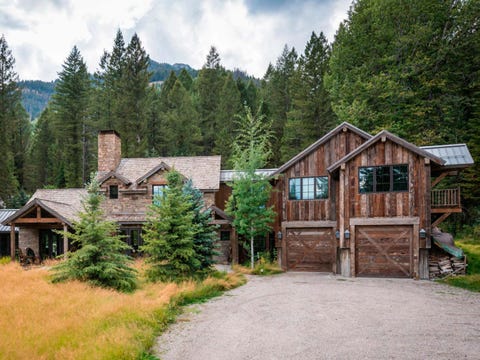 Property, Home, House, Natural landscape, Tree, Building, Cottage, Real estate, Rural area, Landscape, 