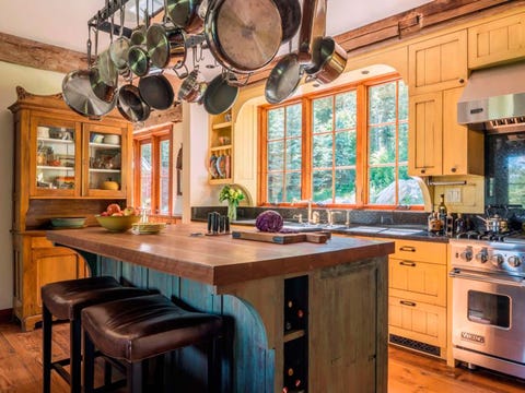 UNA CASA RÚSTICA CON ESTANQUE INCLUIDO: COCINA UNA CASA RÚSTICA CON ESTANQUE INCLUIDO: COCINA