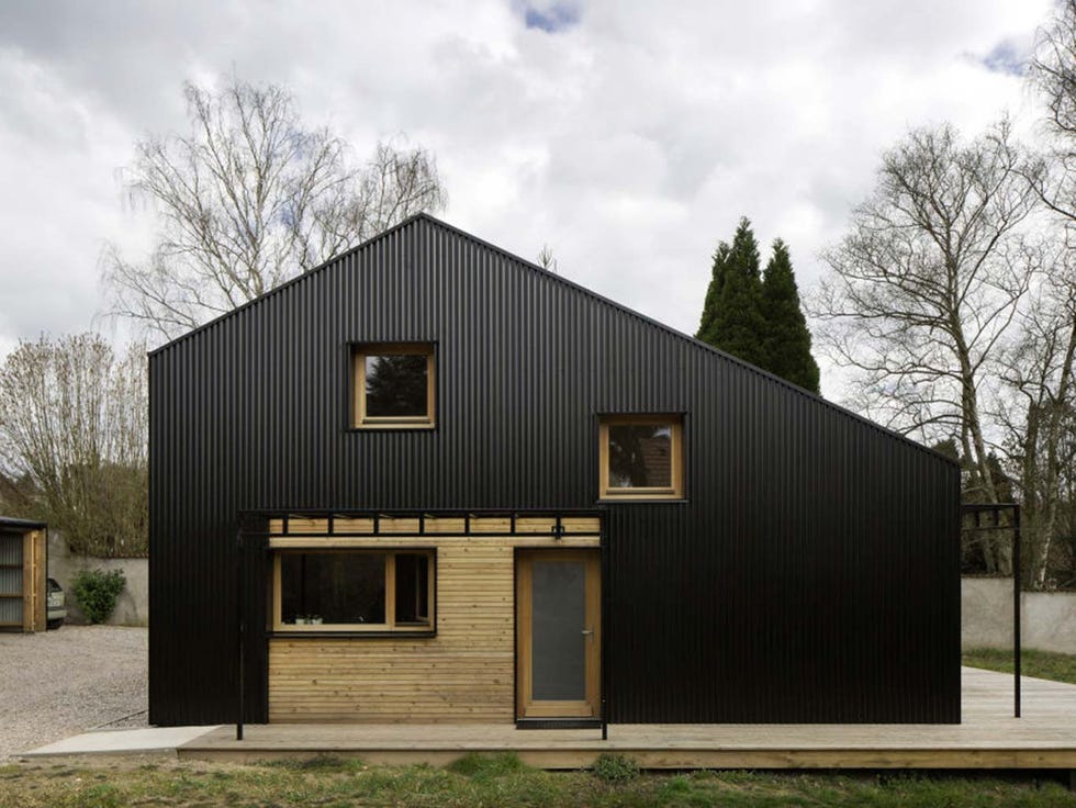 House, Property, Building, Home, Architecture, Facade, Siding, Tree, Farmhouse, Barn, 
