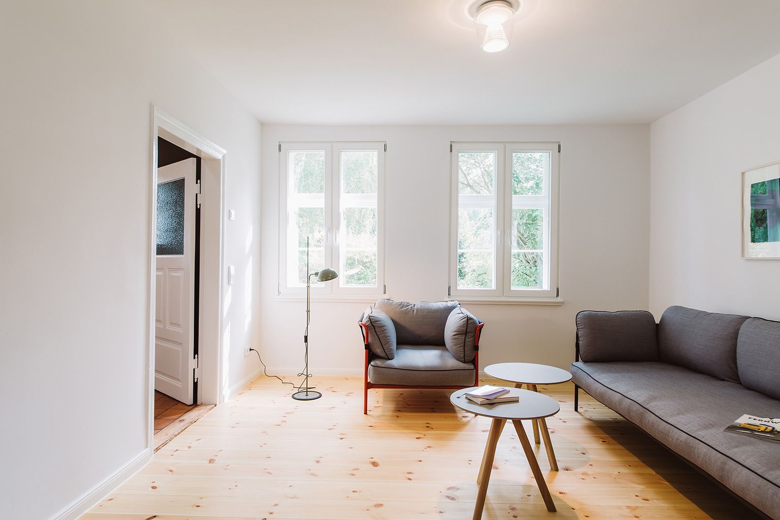 Room, Property, Furniture, Interior design, Living room, Floor, Building, House, Home, Real estate, 