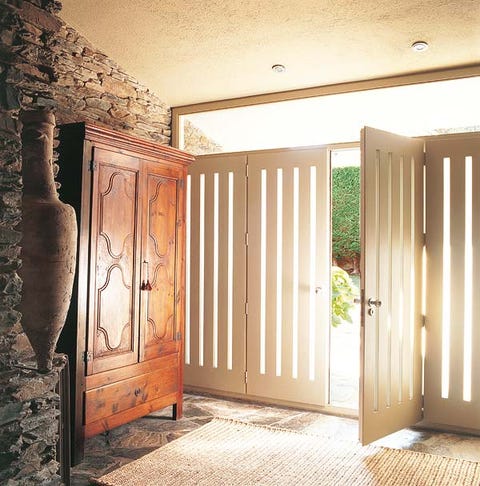Wood, Property, Floor, Room, Wall, Flooring, Ceiling, Interior design, Wood stain, Real estate, 