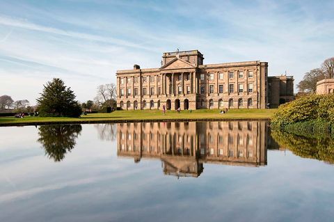 Reflection, Water, Reflecting pool, Waterway, Sky, Estate, Building, Architecture, House, River, 