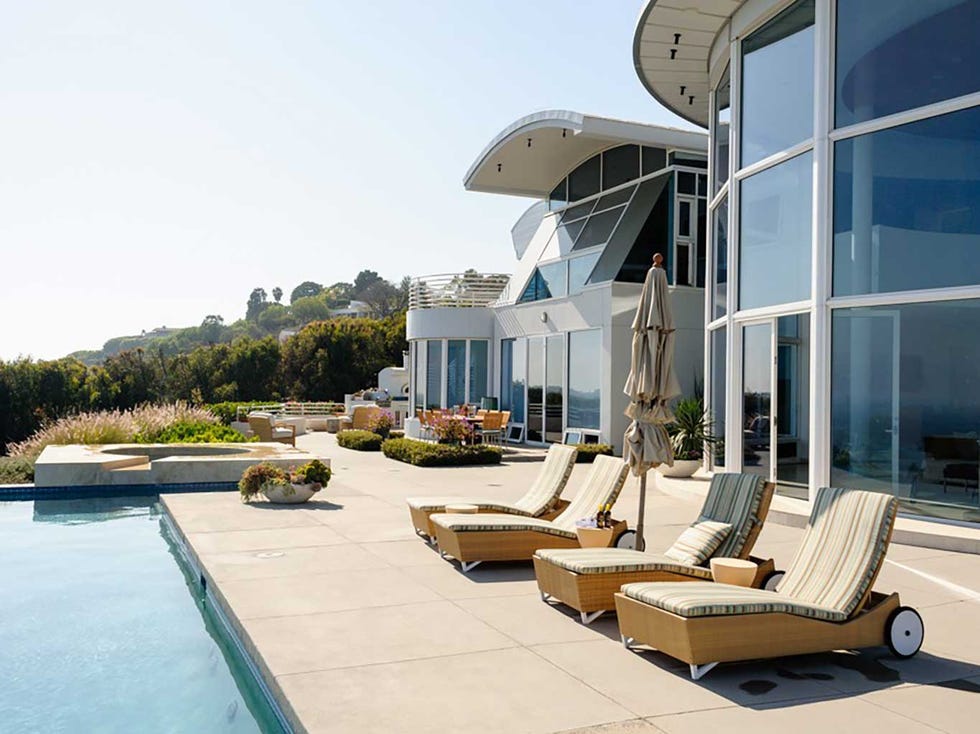 Property, Architecture, Building, Real estate, House, Sunlounger, Furniture, Outdoor furniture, Home, Swimming pool, 